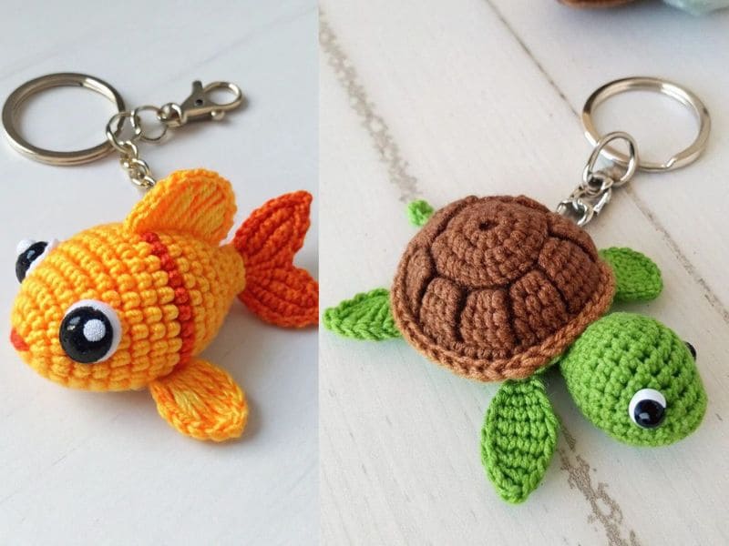 Dois chaveiros de crochê: um peixe laranja e uma tartaruga marrom e verde.