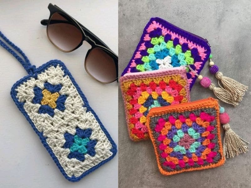 Carteiras de crochê coloridas com granny squares e um porta-celular de crochê ao lado de óculos de sol.